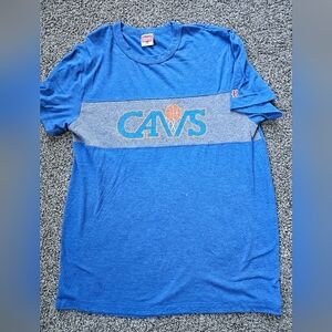 Mens HOMAGE Cleveland Cavs Shirt. Like New. Size Large
